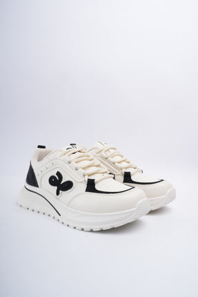 Tenis blancos x diseño negro