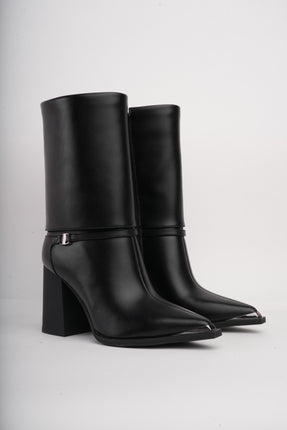 Botas negras altas x puntera metálica