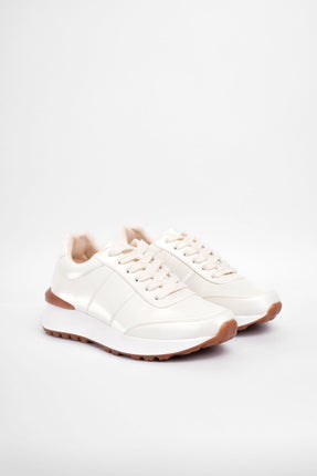 Tenis crema brillantes