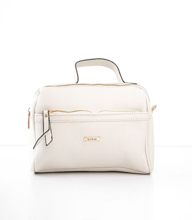 Bolso blanco con bolsillo frontal