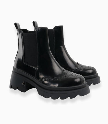 Botín negro charol diseños