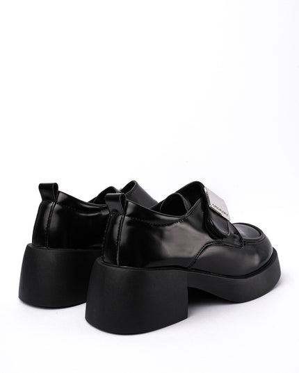 Mocasines negros x hebilla plata