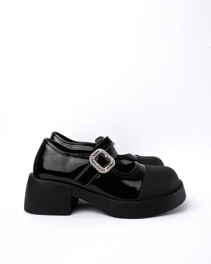 Mocasines negros charol x hebilla