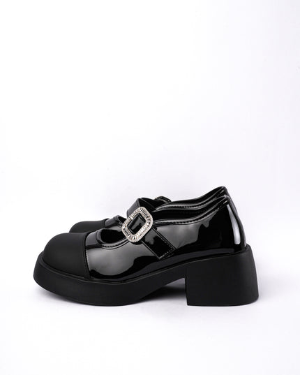 Mocasines negros charol x hebilla