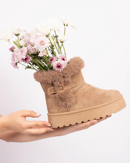 BOTA UGG BEIGE PELUCHE
