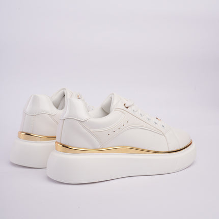 Tenis plataforma blancos con dorado y diseño texturizado