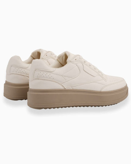 TENIS BEIGE Versátiles
