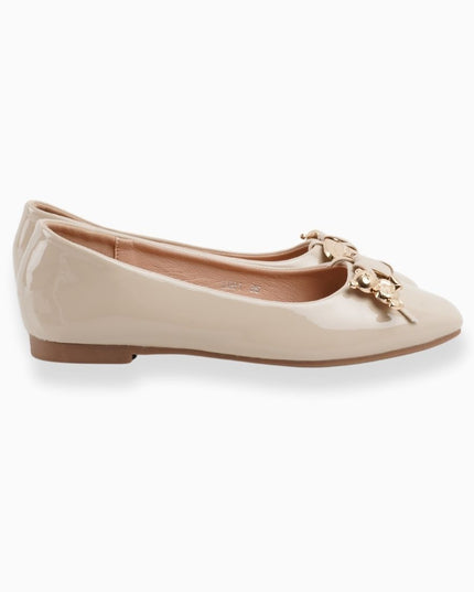 Baletas beige detalle osito