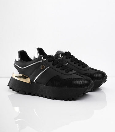 Tenis negros con dorado y plataforma