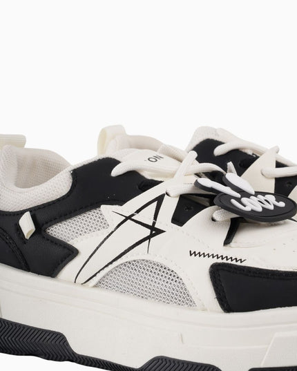 Tenis Blanco x Negro con Hebilla LOVE