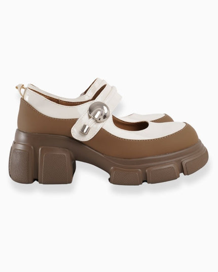 Mocasines de correa beige con café