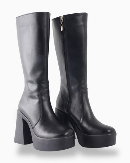 Bota alta negra bratz