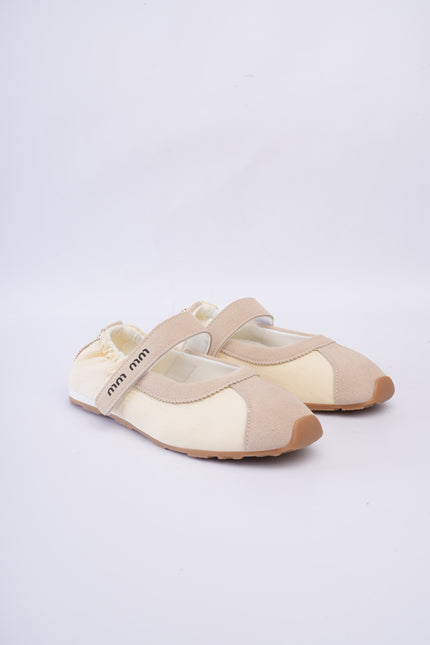 Bailarinas deportivas beige