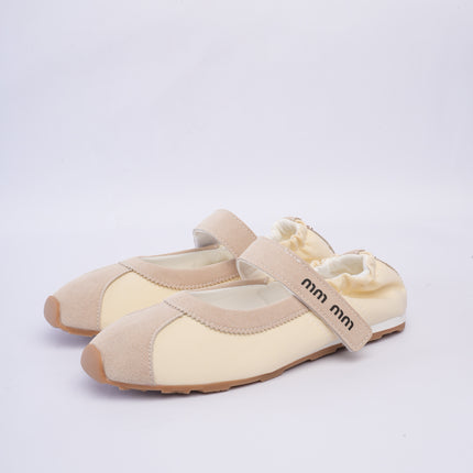 Bailarinas deportivas beige