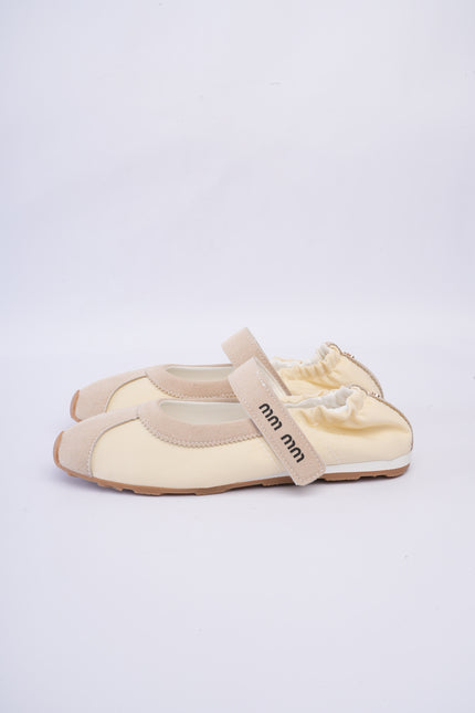 Bailarinas deportivas beige