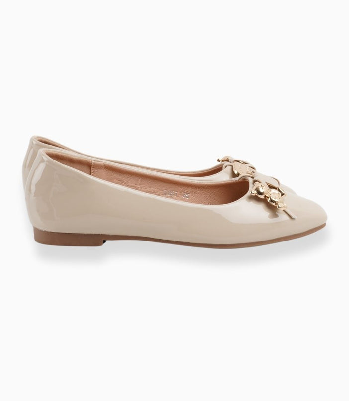 Baletas beige con detalle osito