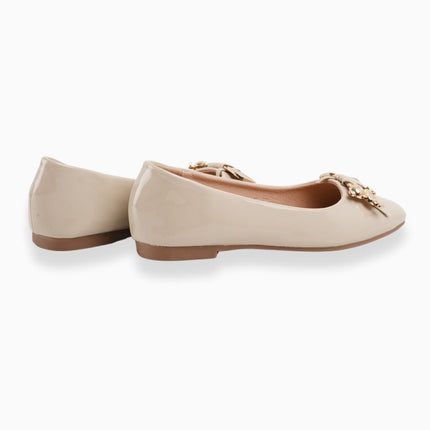 Baletas beige con detalle osito