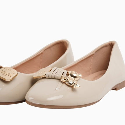 Baletas beige con detalle osito