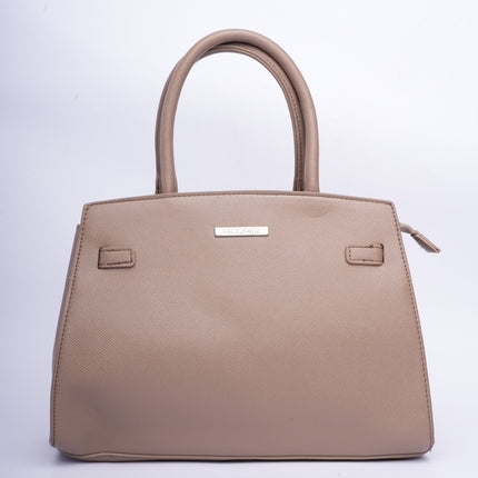 Bolso con diseño elegante beige