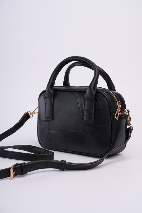 Bolso craquelado negro