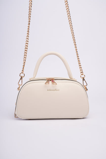 Bolso pequeño beige con cadena