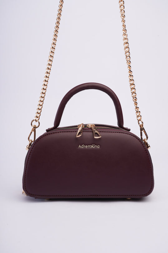 Bolso pequeño vino con cadena
