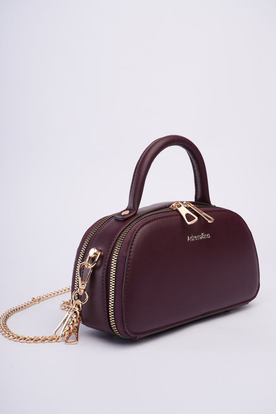 Bolso pequeño vino con cadena