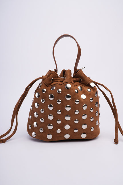 Bolso tipo bucket camel de taches
