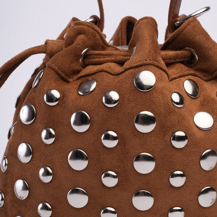Bolso tipo bucket camel de taches