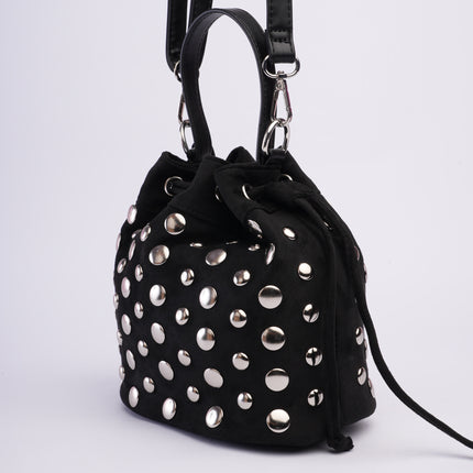 Bolso tipo bucket negro de taches