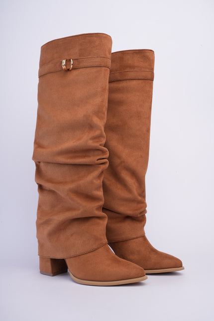 Bota larga miel con capa corrugada
