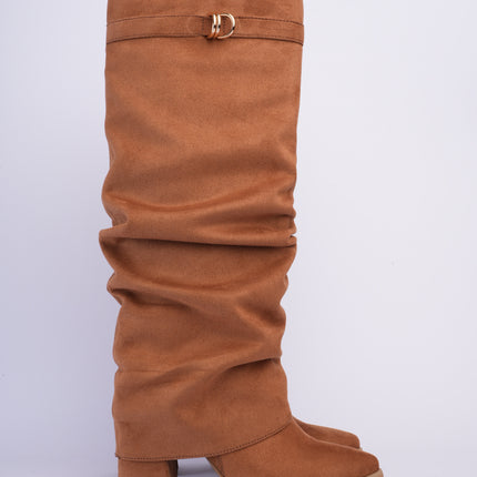 Bota larga miel con capa corrugada
