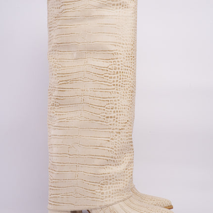 Botas altas beige efecto cocodrilo con tacón medio