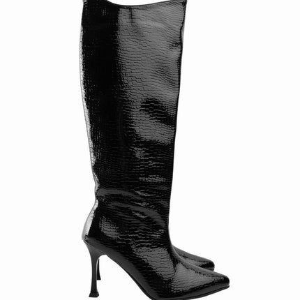 Botas altas en croco negras y tacón puntilla