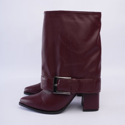 Botas caña media con capa vino