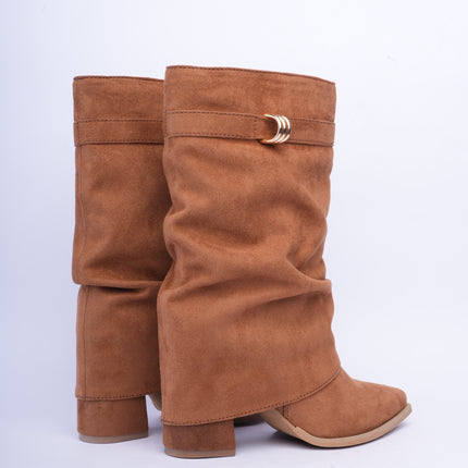 Botas caña media miel con argolla dorada