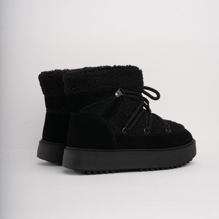 Botas de invierno negras acolchadas
