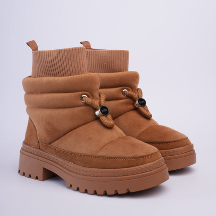 Botas tipo invierno de peluche café