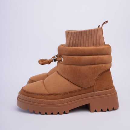 Botas tipo invierno de peluche café