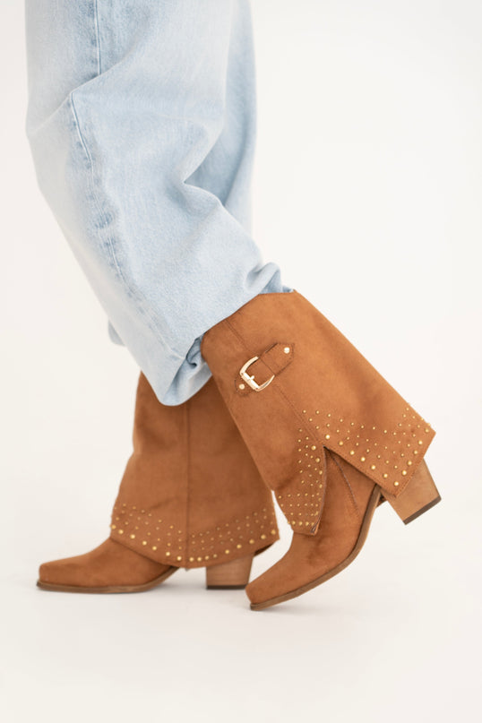 Botas tipo western camel con capa
