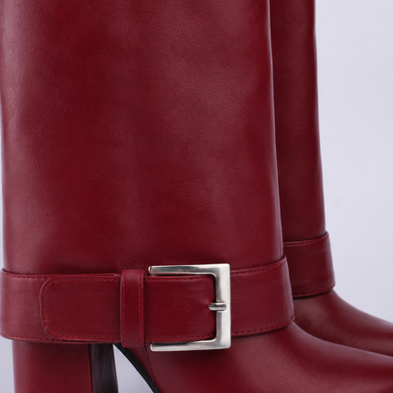 Botas caña media con capa vino