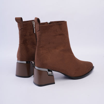 Botines de tacón minimalista café