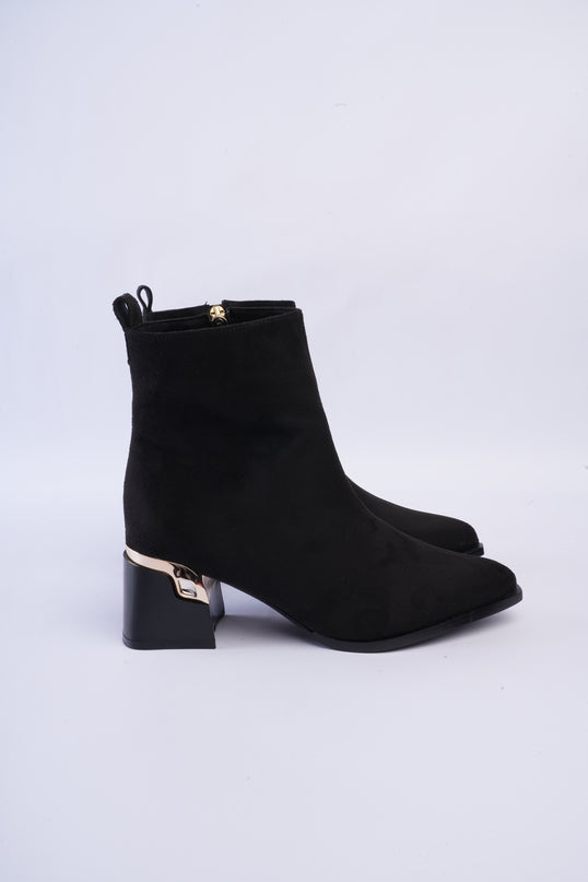 Botines de tacón minimalista negros gamuza