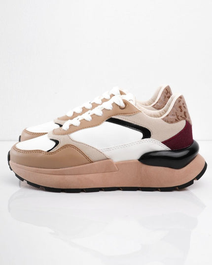Tenis plataforma café con blanco y detalles