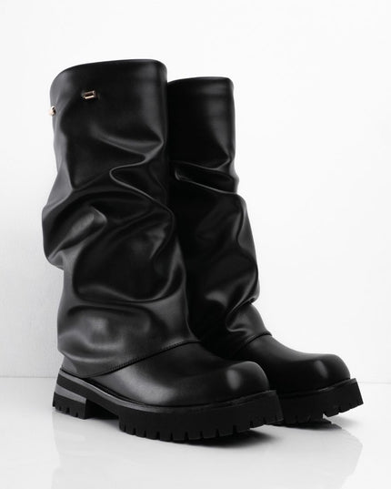 Bota larga negra corrugada