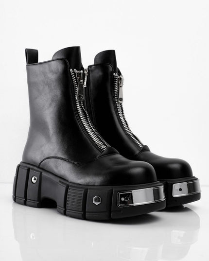 Botas negras cremallera y apliques