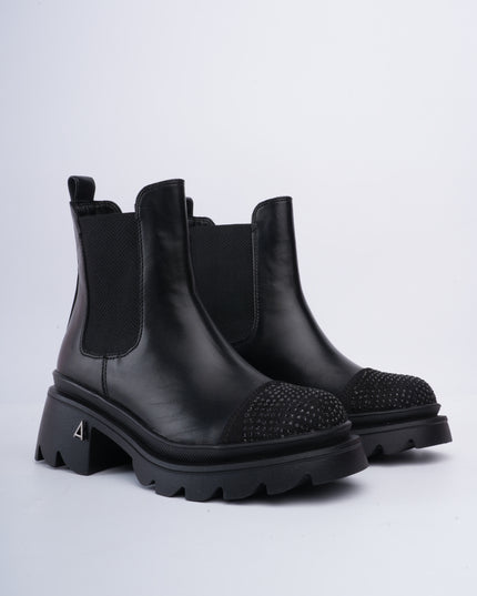 Botines negros puntera brillante