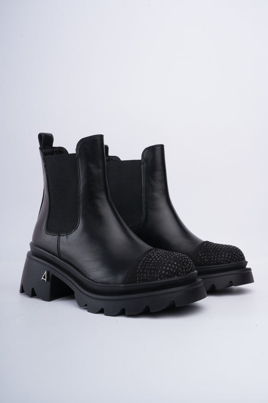 Botines negros puntera brillante