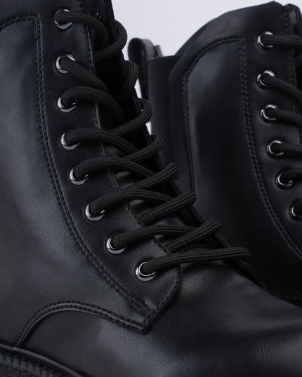 Botines negros estilo militar