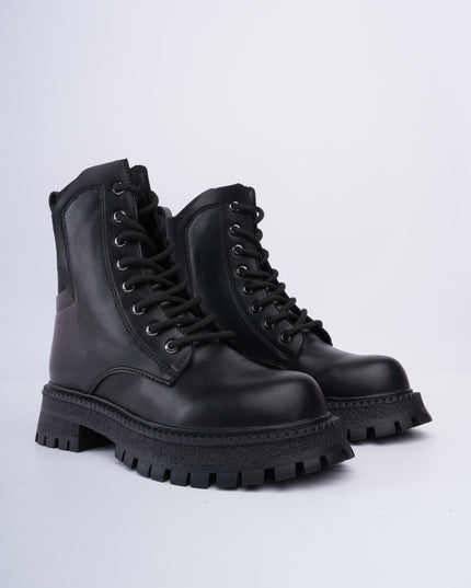 Botines negros estilo militar
